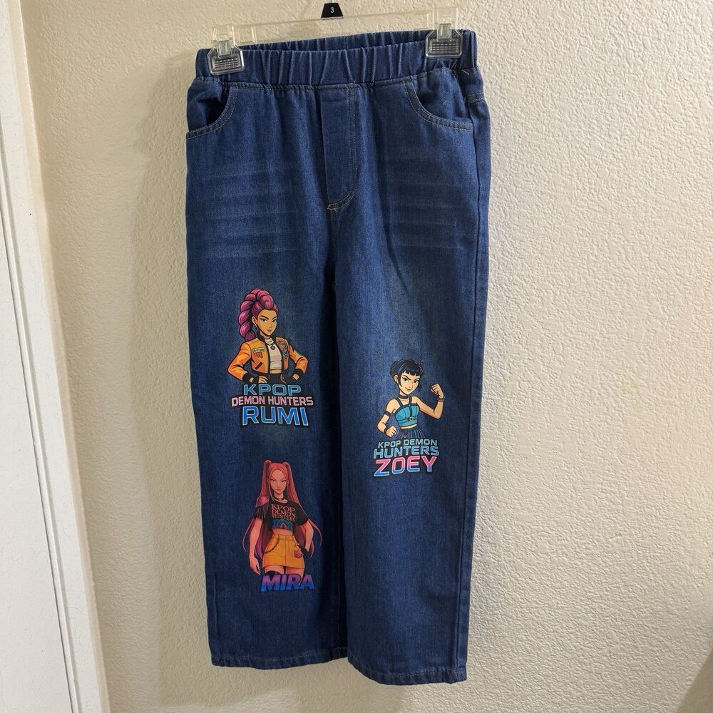 Girl’s  jeans size 8Y K-pop Demon Hunters